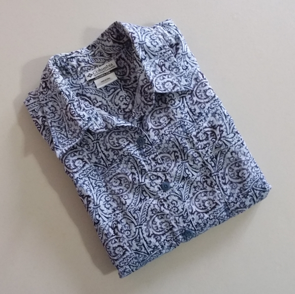 ☆☆SOLD☆☆ Columbia Paisley Print Button Front Shirt - Picture 1 of 8